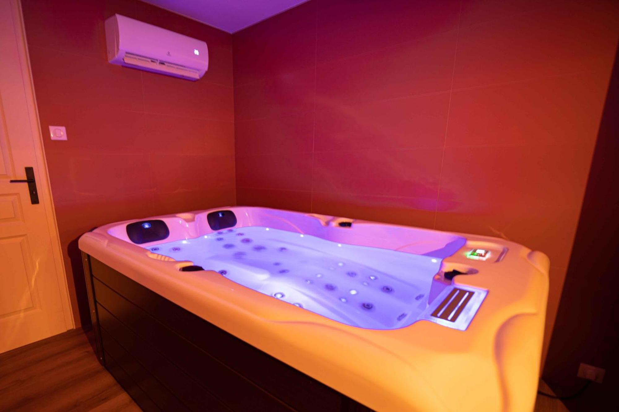 Suite & Spa Privatif Domaine Des Demoiselles Hauteville  Dış mekan fotoğraf